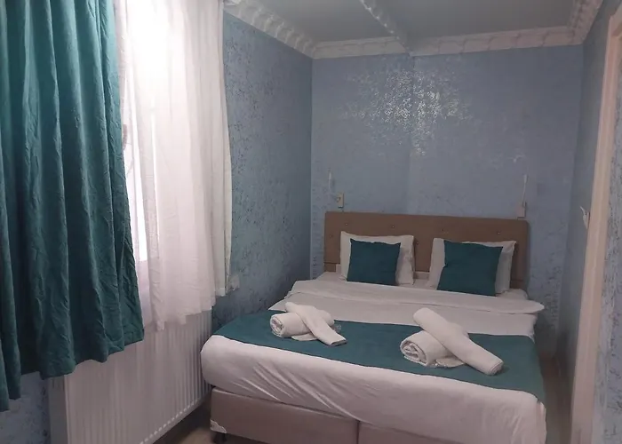 فندق Blue Sail 5*